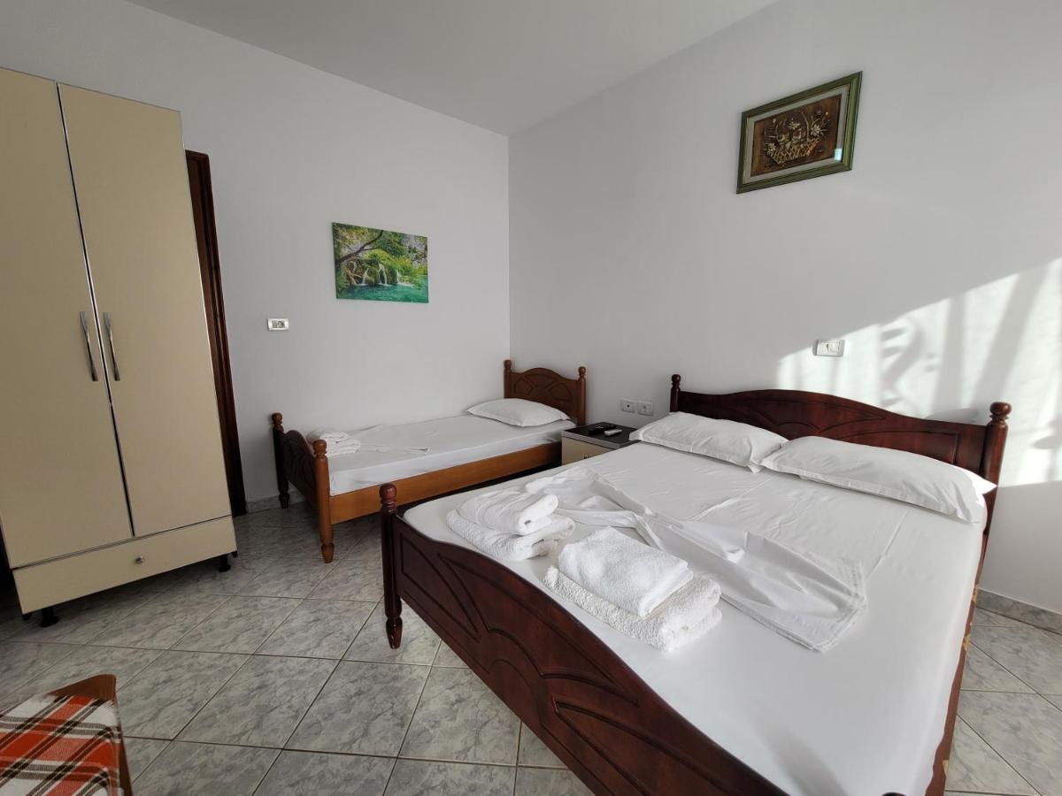 Guesthouse Shpetim Sarandë Esterno foto