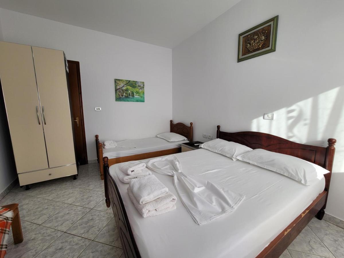 Guesthouse Shpetim Sarandë Esterno foto