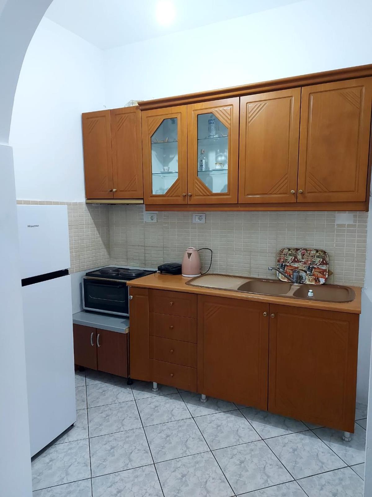 Guesthouse Shpetim Sarandë Esterno foto